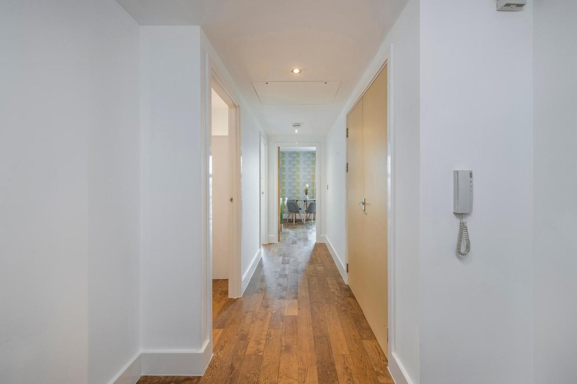 Stylish 2 Bedroom In Chelsea By Battersea Park With Ac Apartament